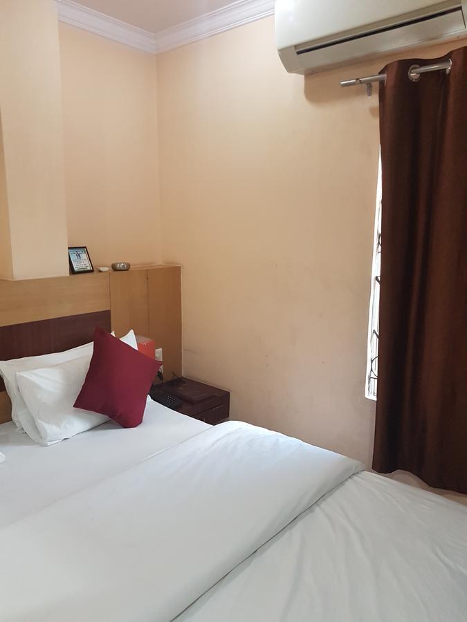 Hotel Simla Siliguri Bagian luar foto