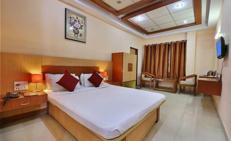 Hotel Simla Siliguri Bagian luar foto